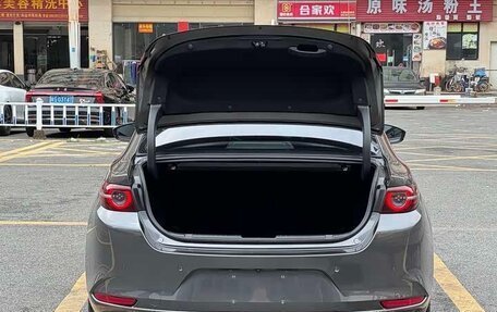 Mazda 3, 2022 год, 1 740 000 рублей, 13 фотография