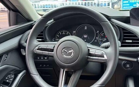 Mazda 3, 2022 год, 1 740 000 рублей, 15 фотография