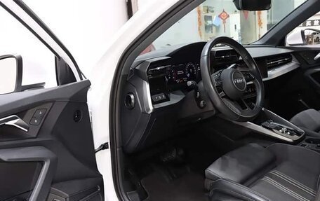 Audi A3, 2022 год, 1 980 000 рублей, 4 фотография