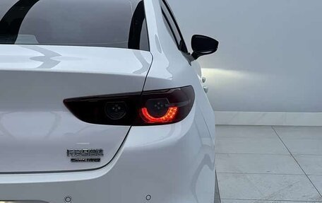 Mazda 3, 2022 год, 1 600 000 рублей, 5 фотография