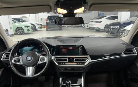 BMW 3 серия, 2022 год, 3 280 000 рублей, 8 фотография