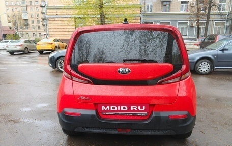 KIA Soul III, 2020 год, 2 000 000 рублей, 7 фотография