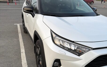 Toyota RAV4, 2021 год, 3 480 000 рублей, 7 фотография