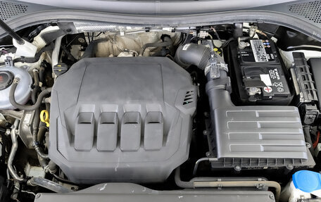 Volkswagen Tiguan II, 2021 год, 3 655 000 рублей, 9 фотография