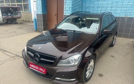 Mercedes-Benz C-Класс, 2011 год, 1 290 000 рублей, 1 фотография
