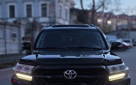 Toyota Land Cruiser 200, 2015 год, 5 300 000 рублей, 2 фотография