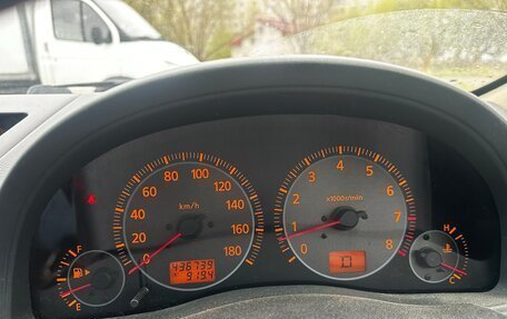 Nissan Skyline, 2001 год, 440 000 рублей, 9 фотография