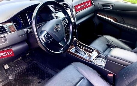 Toyota Camry, 2017 год, 2 285 000 рублей, 7 фотография