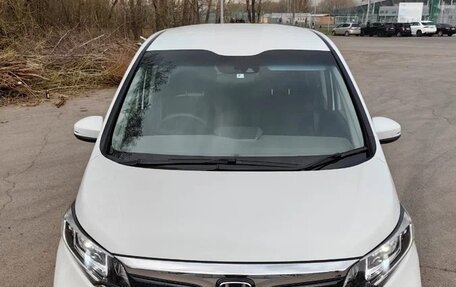 Honda Freed II, 2020 год, 1 300 000 рублей, 2 фотография