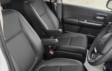 Honda Freed II, 2020 год, 1 300 000 рублей, 16 фотография