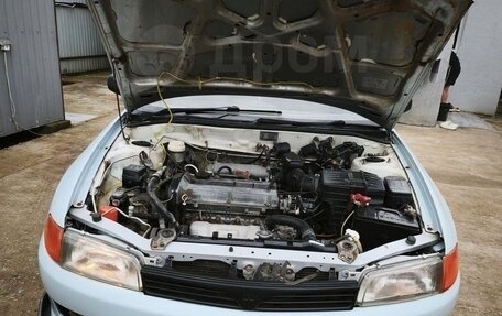 Mitsubishi Mirage VI рестайлинг, 1998 год, 250 000 рублей, 4 фотография