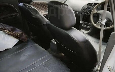 Mitsubishi Mirage VI рестайлинг, 1998 год, 250 000 рублей, 30 фотография