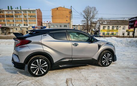Toyota C-HR I рестайлинг, 2019 год, 1 880 000 рублей, 5 фотография