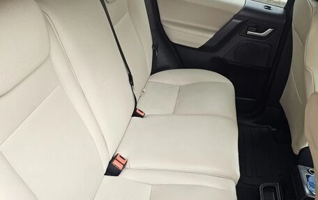 Land Rover Freelander II рестайлинг 2, 2012 год, 2 000 000 рублей, 23 фотография