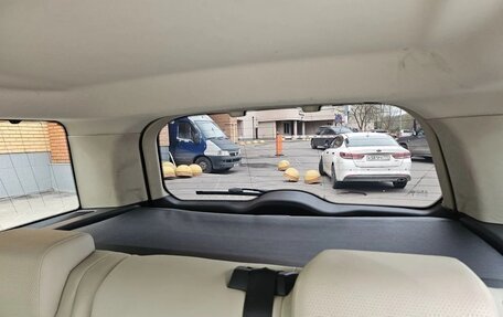 Land Rover Freelander II рестайлинг 2, 2012 год, 2 000 000 рублей, 24 фотография