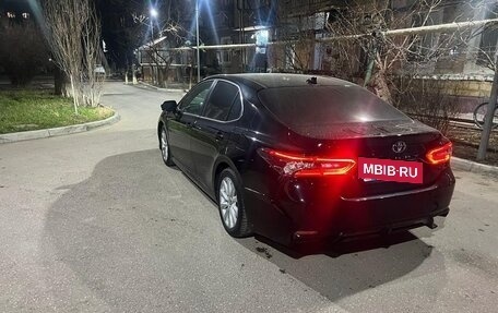 Toyota Camry, 2019 год, 1 360 000 рублей, 2 фотография