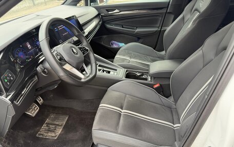 Volkswagen Golf VIII, 2022 год, 2 900 000 рублей, 11 фотография