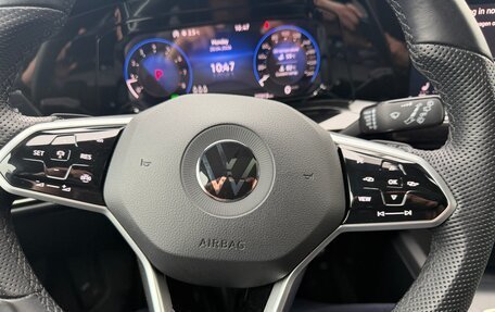 Volkswagen Golf VIII, 2022 год, 2 900 000 рублей, 12 фотография