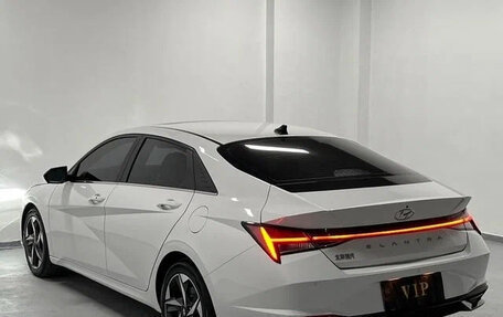 Hyundai Elantra, 2022 год, 1 390 000 рублей, 6 фотография