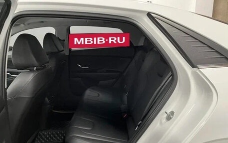 Hyundai Elantra, 2022 год, 1 390 000 рублей, 11 фотография