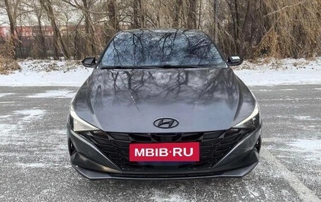Hyundai Elantra, 2023 год, 1 400 000 рублей, 2 фотография
