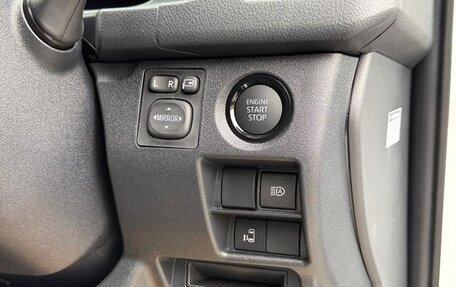 Toyota HiAce H200, 2026 год, 7 600 000 рублей, 32 фотография