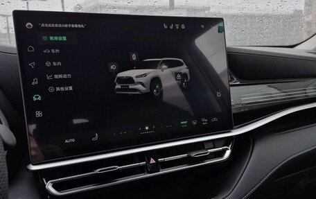 Toyota Highlander, 2026 год, 5 900 000 рублей, 3 фотография