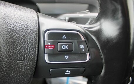 Volkswagen Touran III, 2013 год, 989 000 рублей, 13 фотография