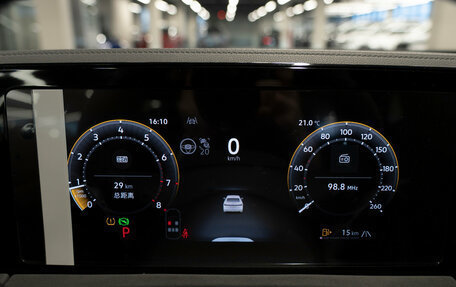 Volkswagen Tiguan, 2026 год, 5 080 000 рублей, 29 фотография