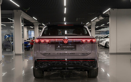 Volkswagen Tiguan, 2026 год, 5 080 000 рублей, 28 фотография