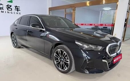 BMW 5 серия, 2025 год, 7 200 000 рублей, 1 фотография