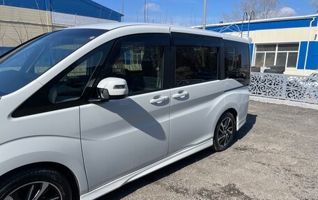 Honda Stepwgn IV, 2020 год, 2 540 000 рублей, 4 фотография