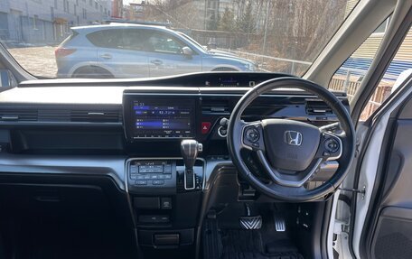 Honda Stepwgn IV, 2020 год, 2 540 000 рублей, 17 фотография