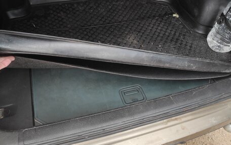 Honda CR-V II рестайлинг, 2003 год, 850 000 рублей, 17 фотография