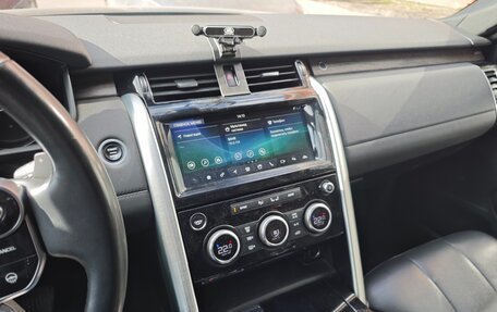 Land Rover Discovery IV, 2017 год, 3 300 000 рублей, 33 фотография