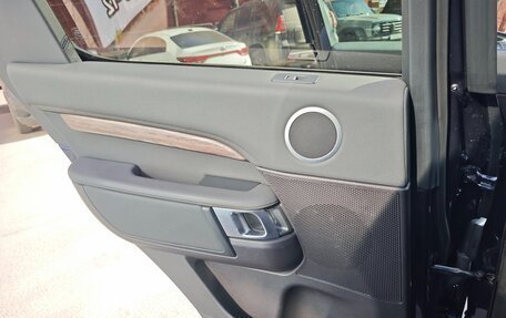 Land Rover Discovery IV, 2017 год, 3 300 000 рублей, 30 фотография