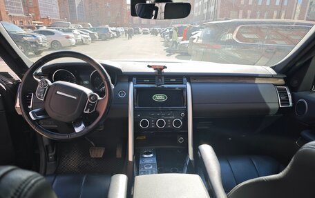 Land Rover Discovery IV, 2017 год, 3 300 000 рублей, 31 фотография
