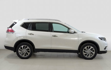 Nissan X-Trail, 2018 год, 2 050 000 рублей, 4 фотография