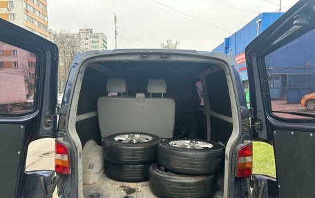 Volkswagen Transporter T5 рестайлинг, 2006 год, 900 000 рублей, 9 фотография