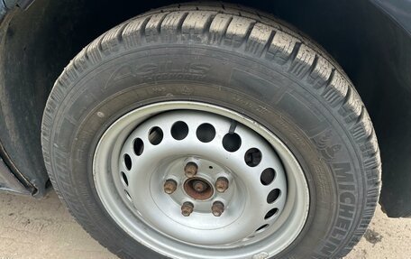 Volkswagen Transporter T5 рестайлинг, 2006 год, 900 000 рублей, 15 фотография