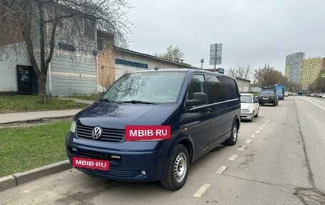 Volkswagen Transporter T5 рестайлинг, 2006 год, 900 000 рублей, 3 фотография