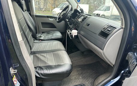 Volkswagen Transporter T5 рестайлинг, 2006 год, 900 000 рублей, 18 фотография