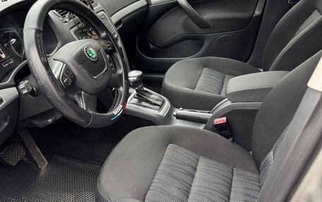 Skoda Octavia, 2010 год, 850 000 рублей, 10 фотография