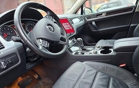 Volkswagen Touareg III, 2017 год, 4 900 000 рублей, 3 фотография