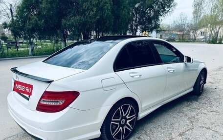 Mercedes-Benz C-Класс, 2012 год, 1 950 000 рублей, 4 фотография