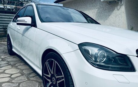 Mercedes-Benz C-Класс, 2012 год, 1 950 000 рублей, 21 фотография