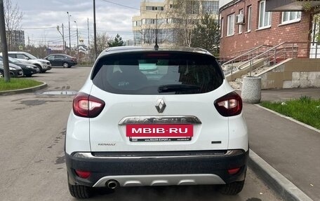 Renault Kaptur I рестайлинг, 2017 год, 1 500 000 рублей, 4 фотография