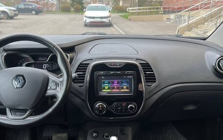 Renault Kaptur I рестайлинг, 2017 год, 1 500 000 рублей, 12 фотография