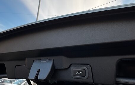 Land Rover Range Rover Evoque I, 2017 год, 2 950 000 рублей, 25 фотография