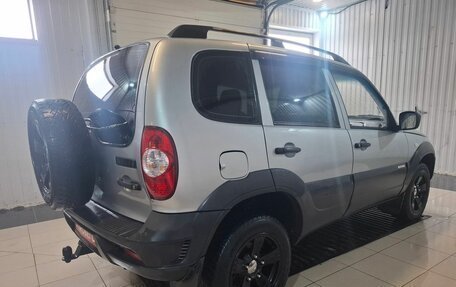 Chevrolet Niva I рестайлинг, 2014 год, 619 000 рублей, 4 фотография